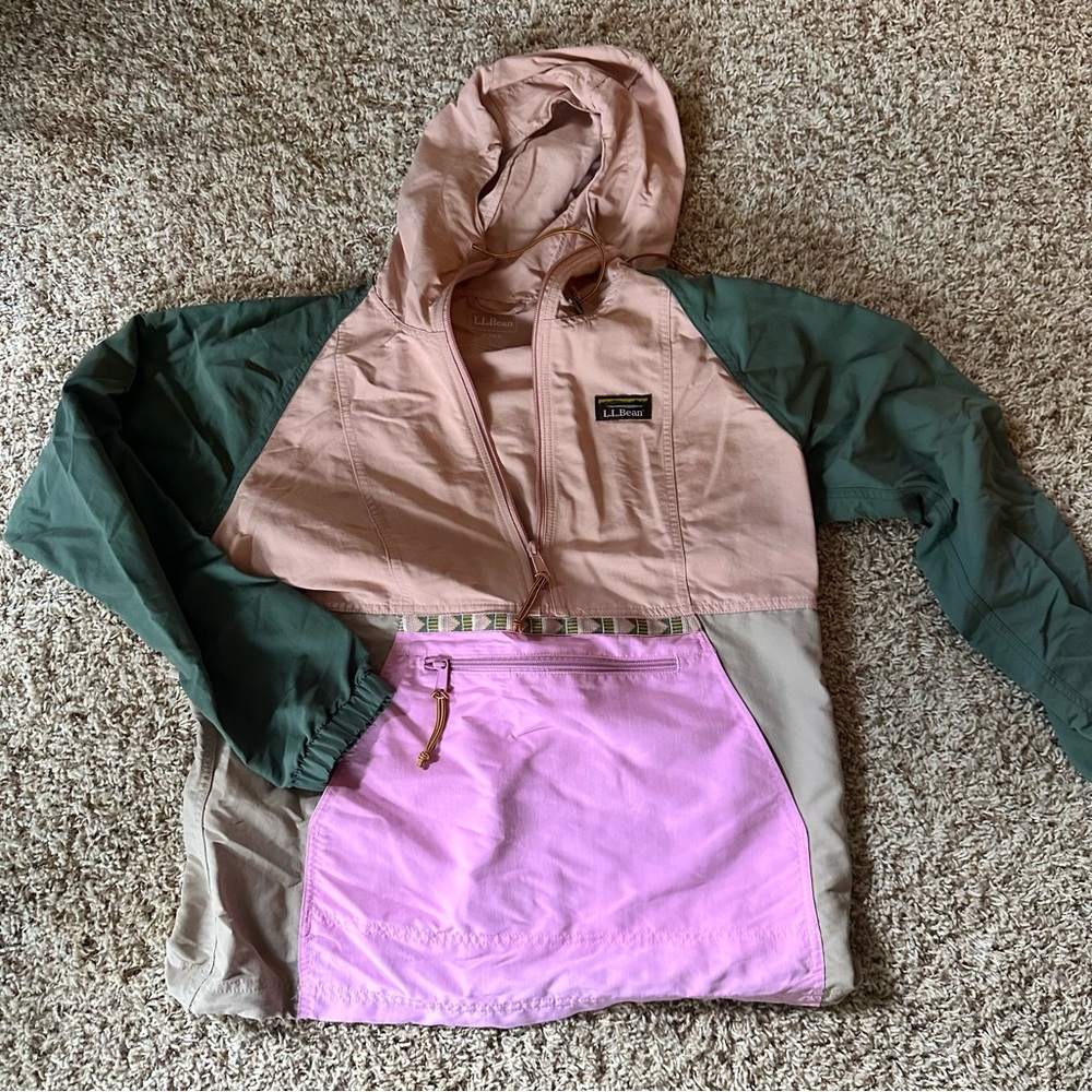 L.L.Bean Logo Patch Jacket - Beige with Black Patch - Picture 4 of 9
